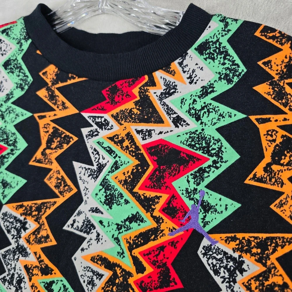 Nike Air Jordan Shirt Mens Medium Retro 7 Hare All Over Print Geometric VII